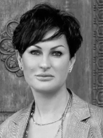 Елена Чернер